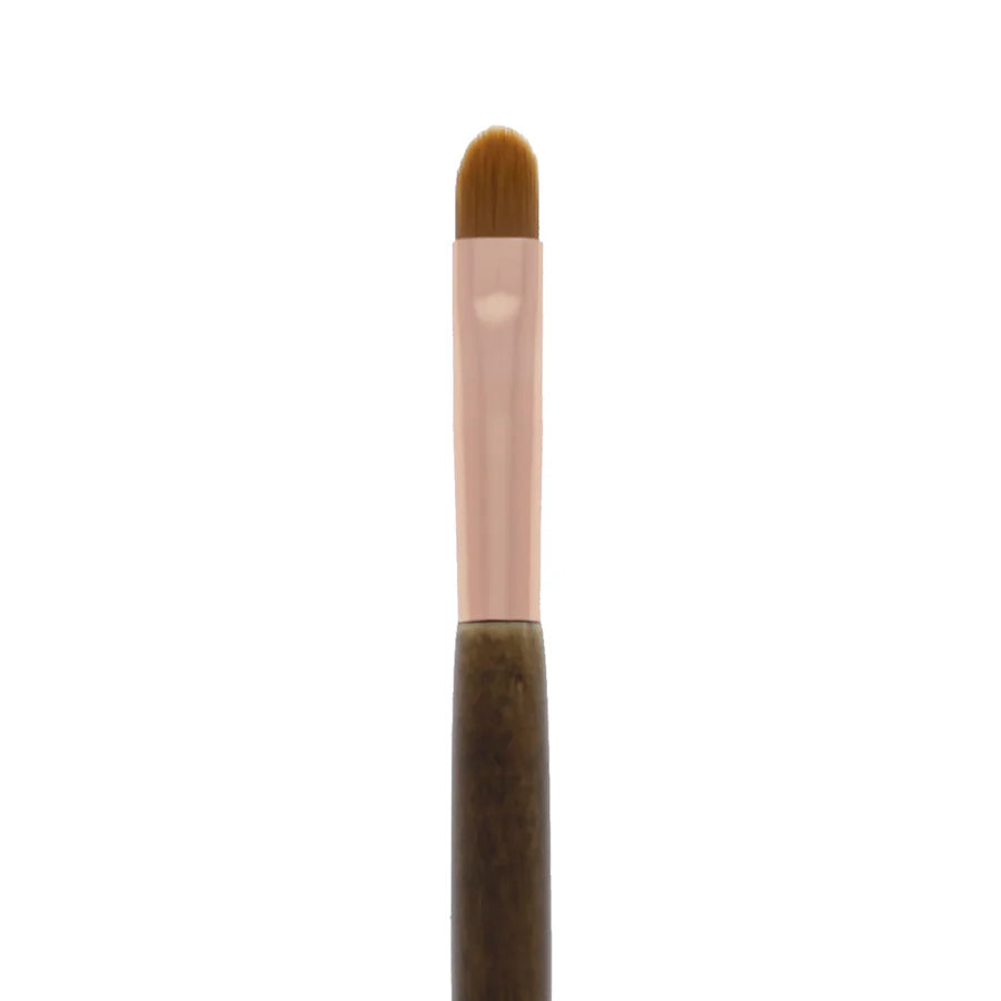 Amor Us Small Concealer Brush 111