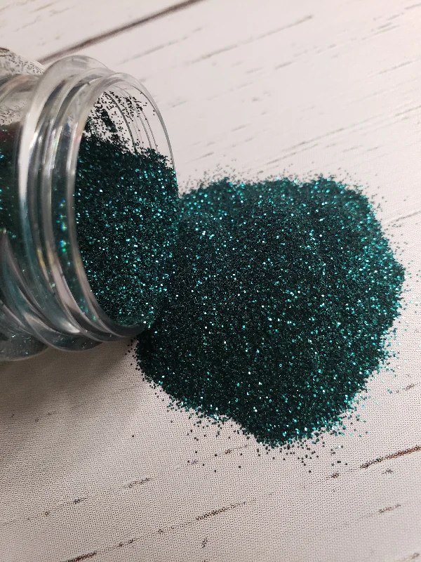 Emerald City  - .3mm Deep Green Fine Glitter Pure in Color - 2oz