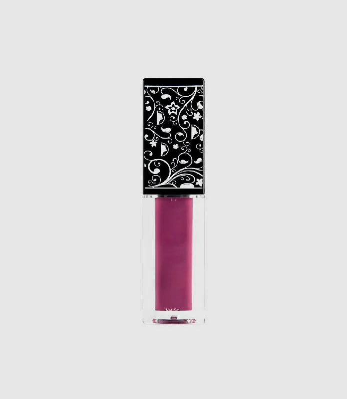 Everlasting liquid lipstick